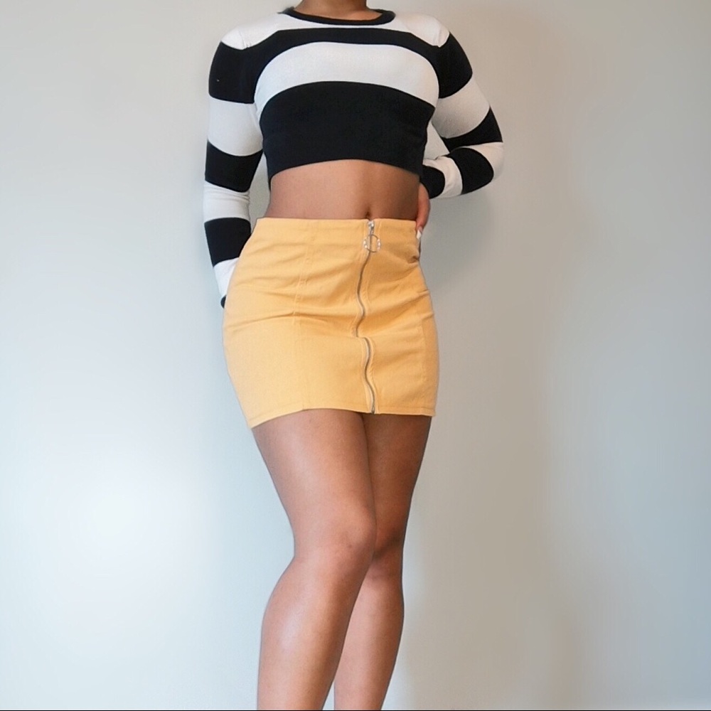 Zip front mini skirt